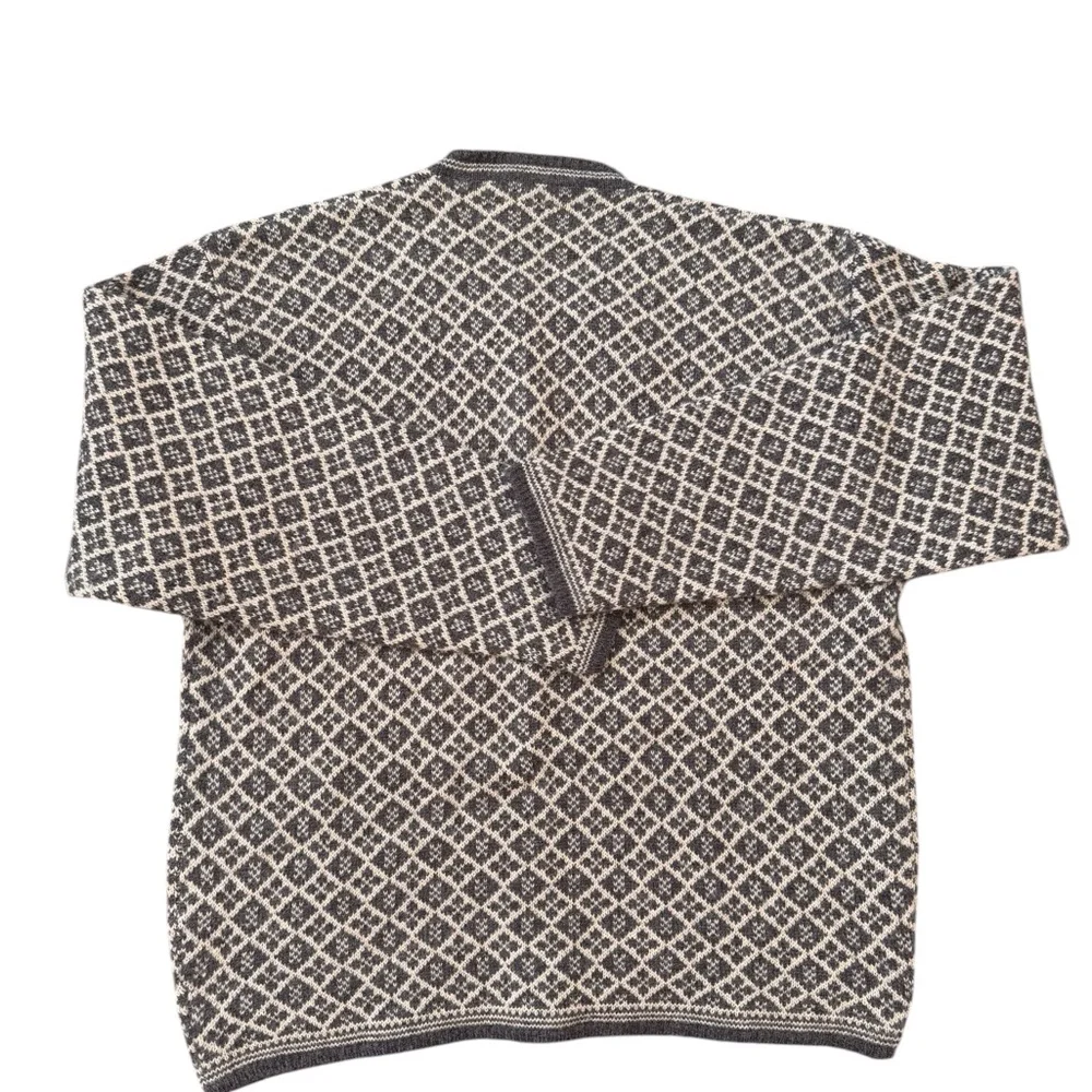 J.Crew Nordic Brown Men’s Sweater Size XL‎